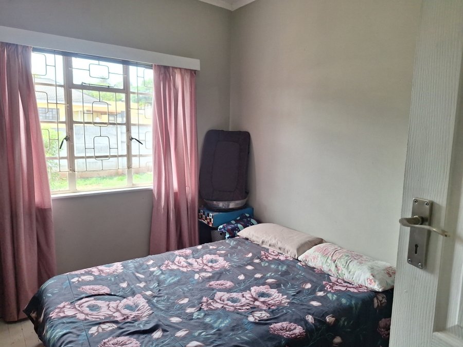 4 Bedroom Property for Sale in Van Riebeeck Hoogte Eastern Cape
